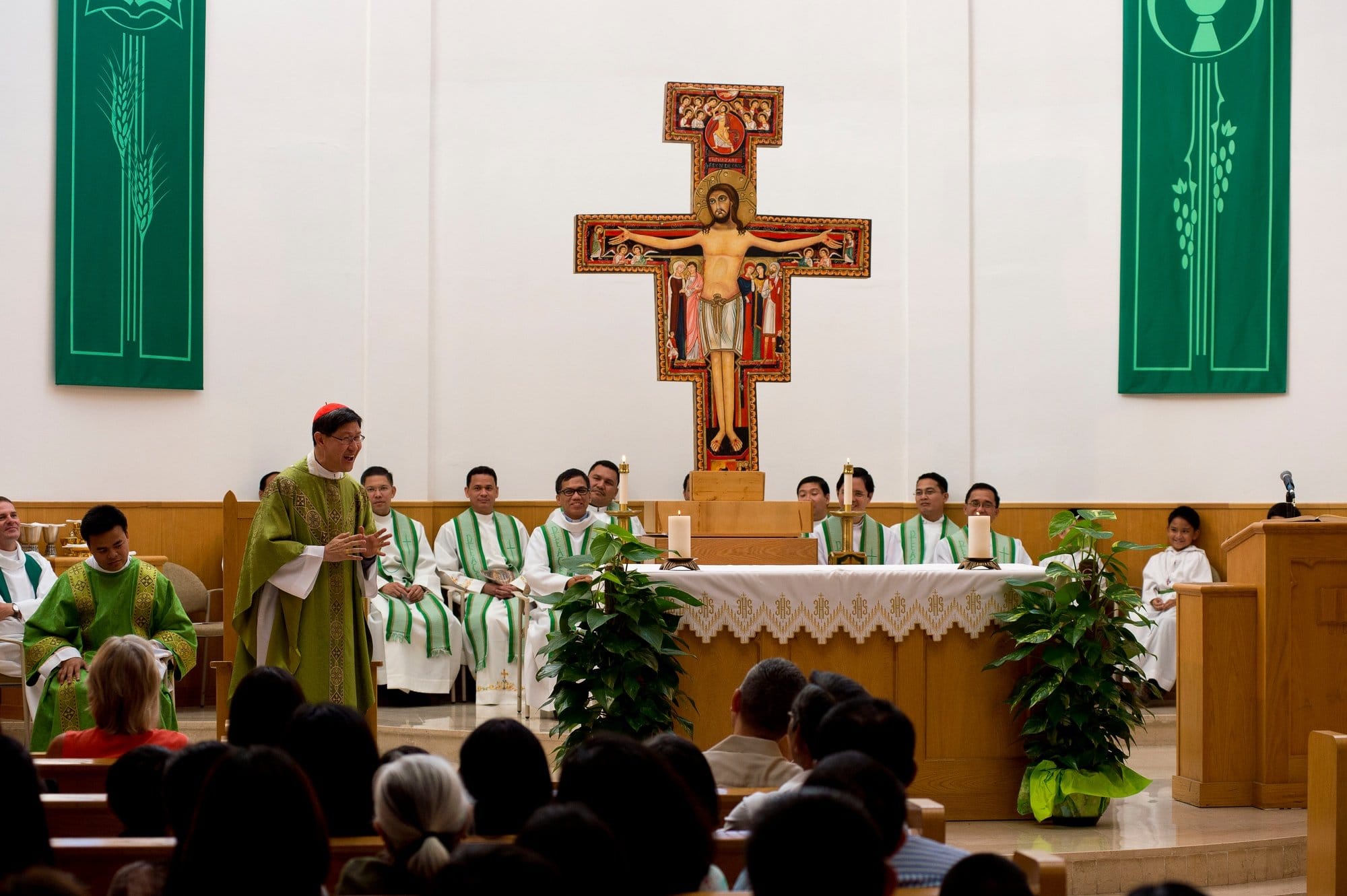Cardinal Tagle Preaches at Naval Support Activity Naples Chapel
