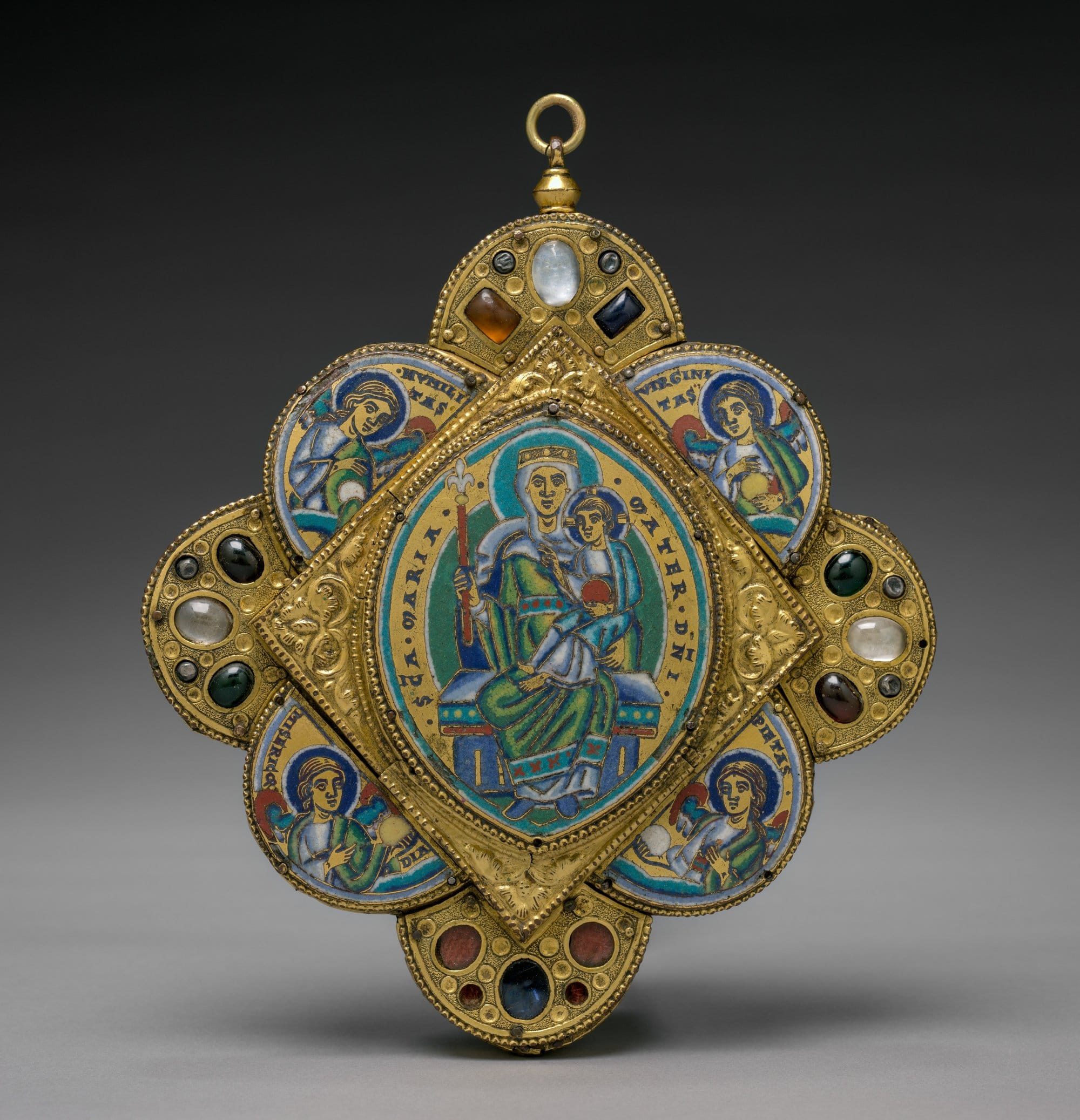 Pendant with the Virgin and Child by Godefroid de Huy