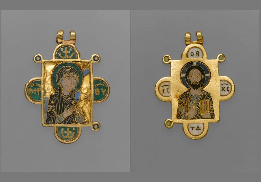 Double-Sided Pendant Icon with the Virgin and Christ Pantokrator (1100)