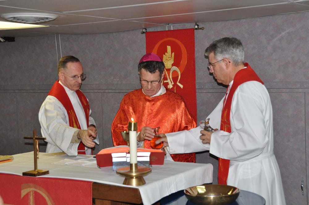 Catholic Mass Aboard the USS Nimitz (2009)