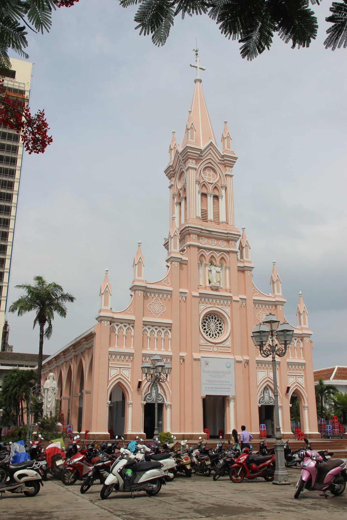 Đà Nẵng Cathedral (Vietnam) - Catholic Stock Photo