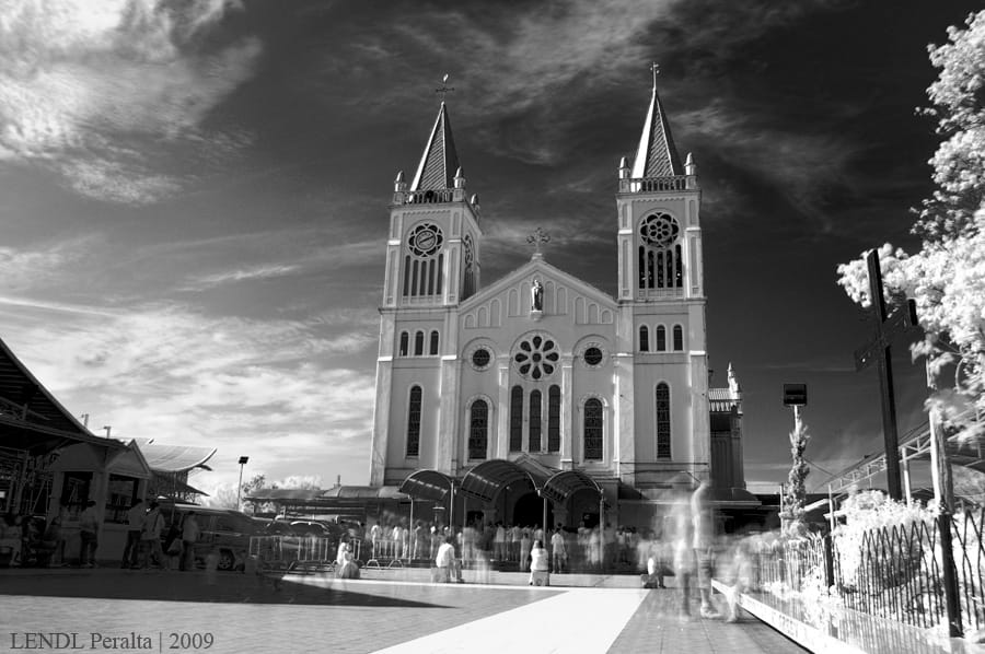 Our Lady of Atonement Cathedral (Philippines, 2009) by Lendl Peralta - Catholic Stock Photo