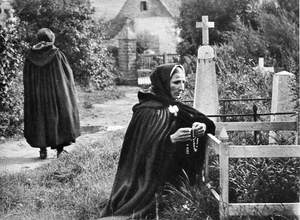 Women Praying the Rosary at a Cemetery (1904) - Vintage Catholic Stock Photo